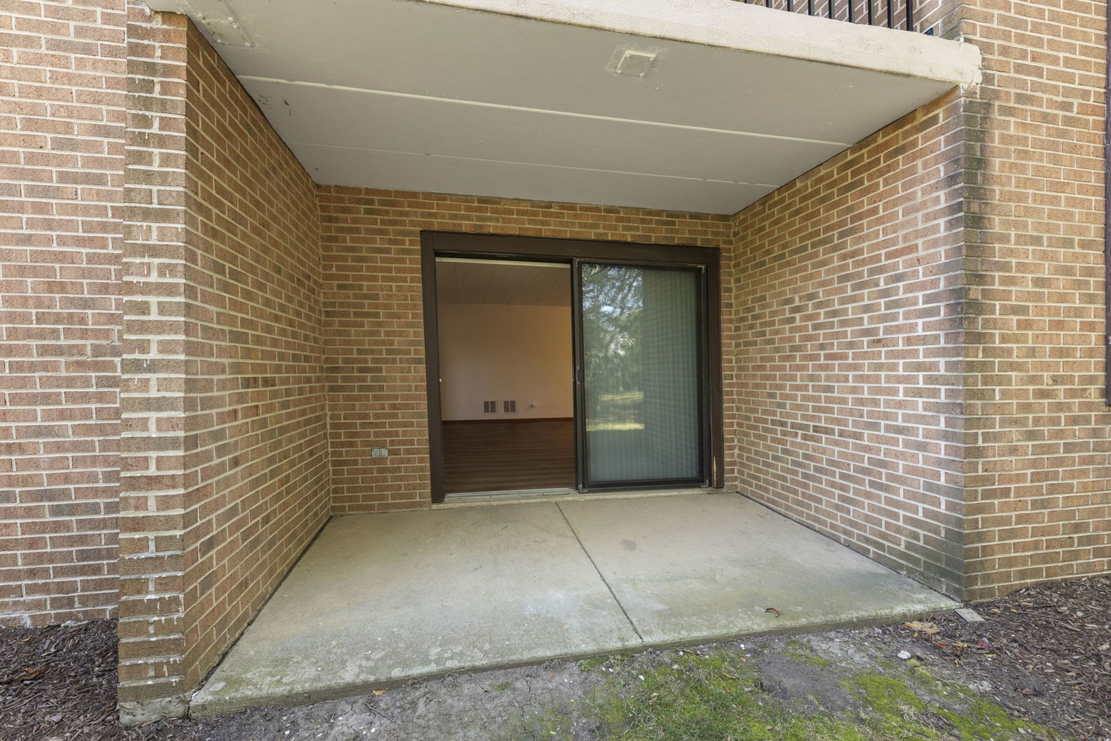 8202 Piers Drive #1302, Woodridge, IL 60517