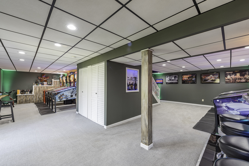 118 E Green Valley Court, Round Lake Beach, IL 60073