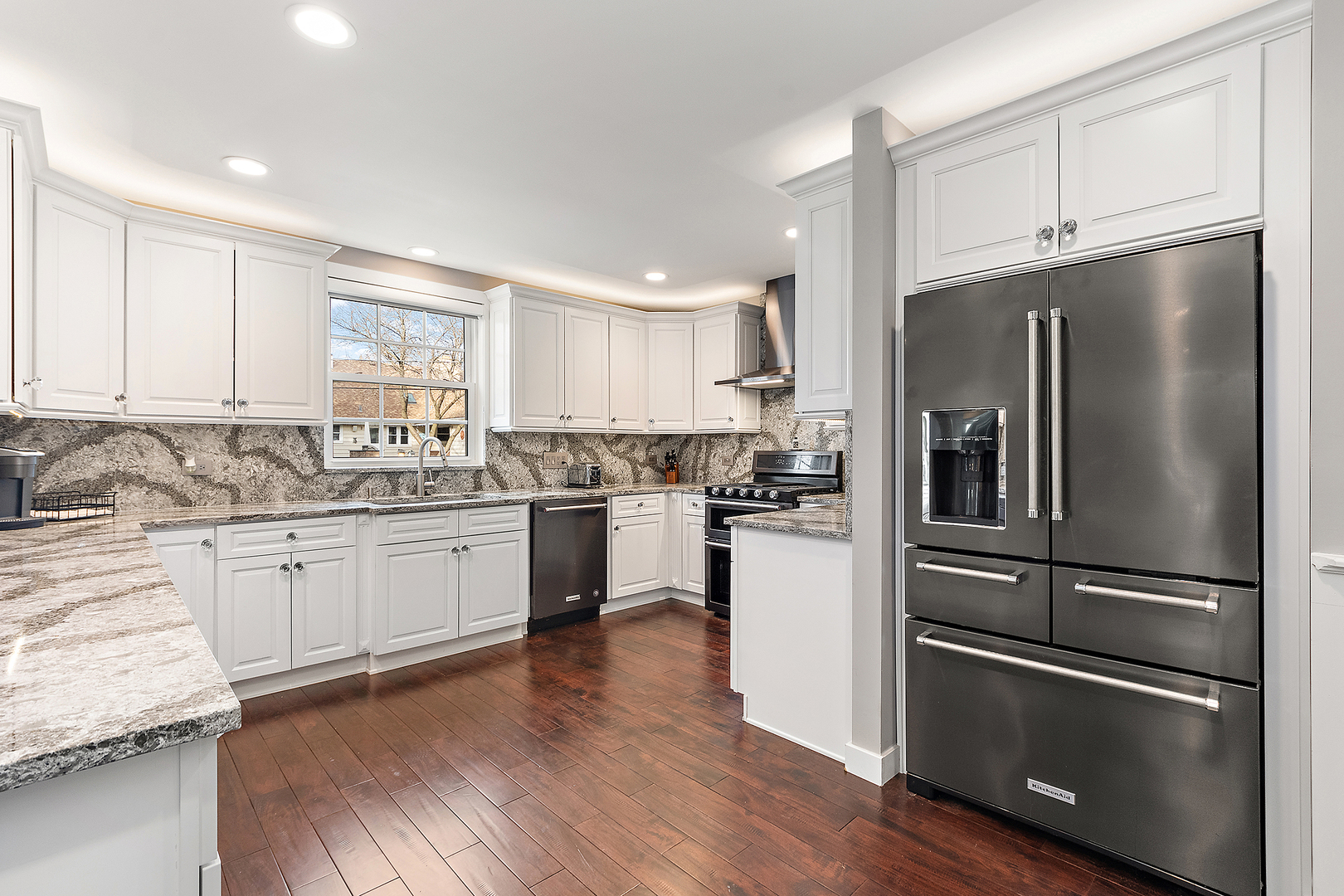 305 N Reed Street, Joliet, IL 60435