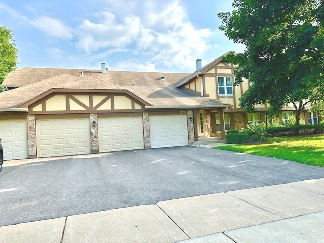 181 BROOK Lane #181, Vernon Hills, IL 60061