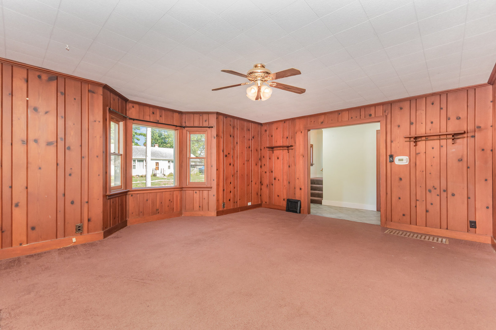 215 W Rock Street, Plano, IL 60545