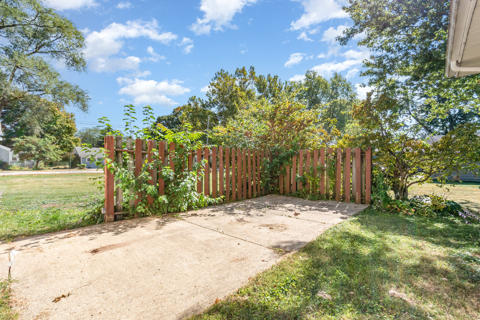 215 W Rock Street, Plano, IL 60545