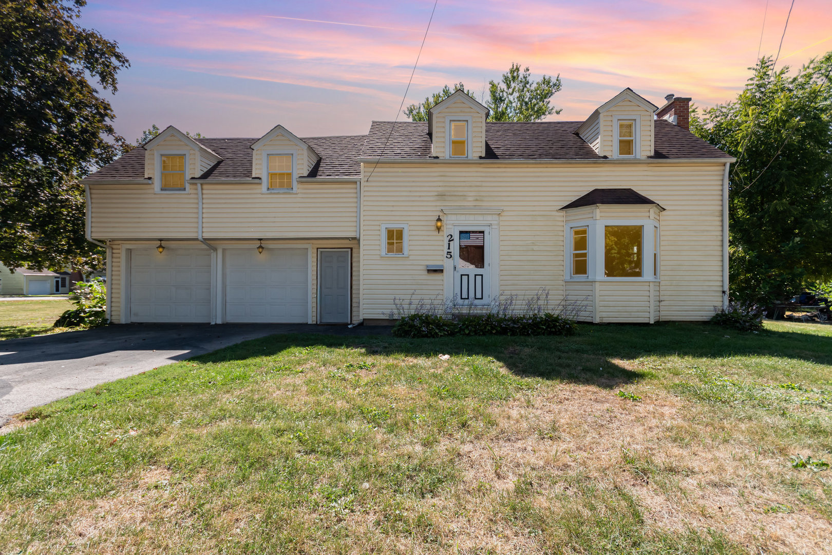 215 W Rock Street, Plano, IL 60545