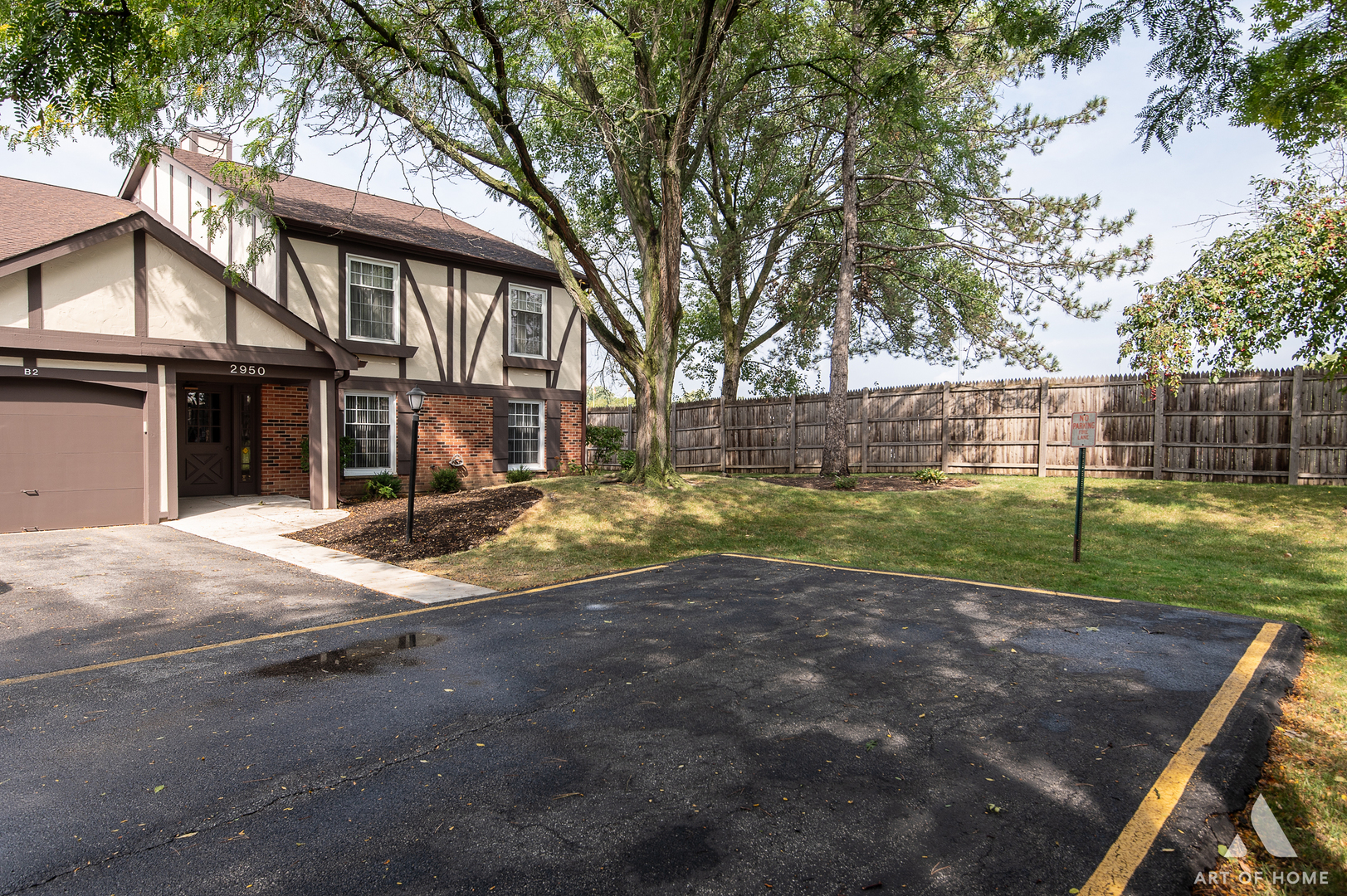 2950 NORTHAMPTON Drive #B1, Rolling Meadows, IL 60008