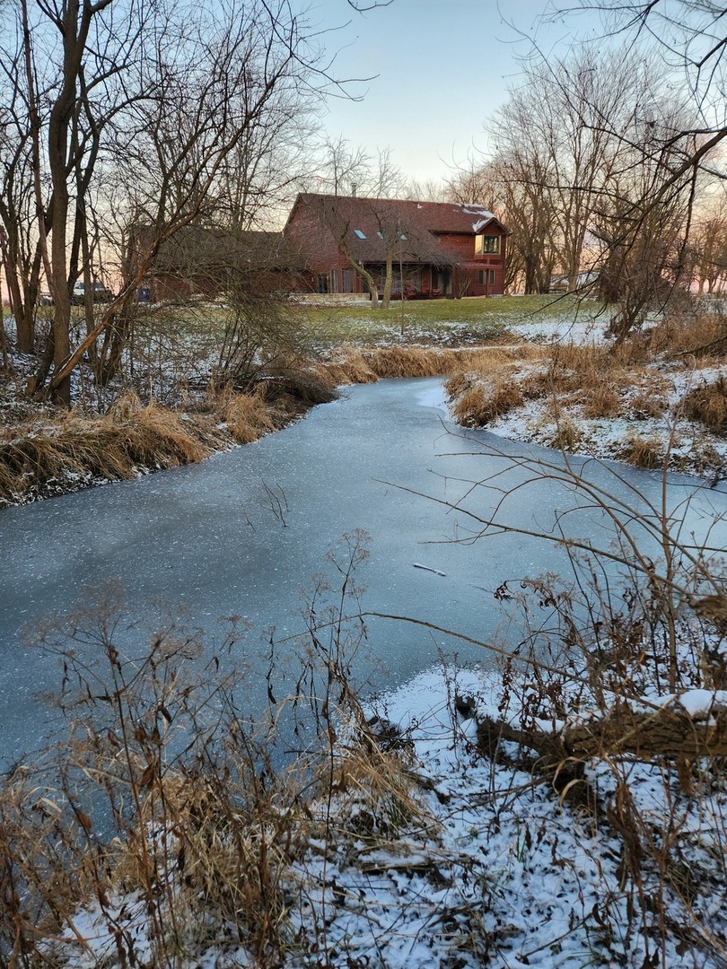 10175 Brown Road, Morris, IL 60450