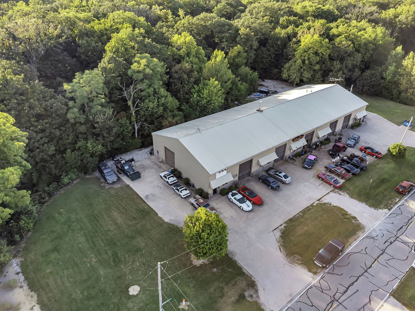 9545 Sandridge Industrial Court #2A, Morris, IL 60450