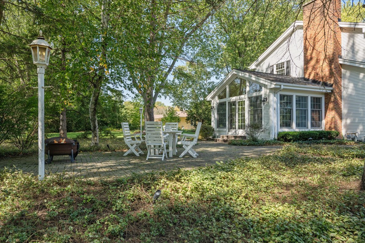 44 Oak Ridge Lane, Deer Park, IL 60010