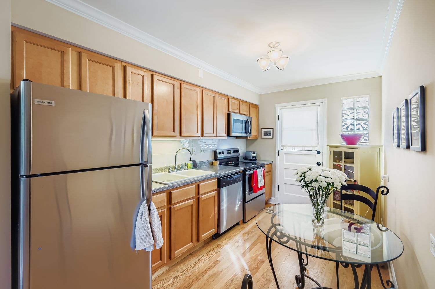 1427 Homestead Road #H, La Grange Park, IL 60526