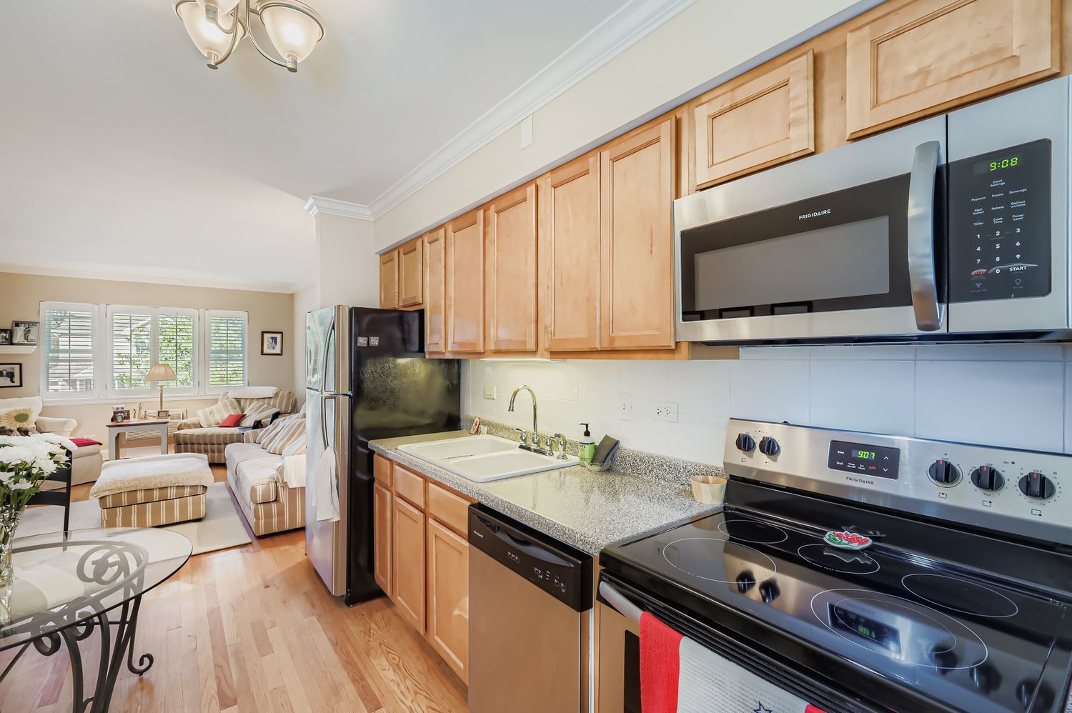 1427 Homestead Road #H, La Grange Park, IL 60526