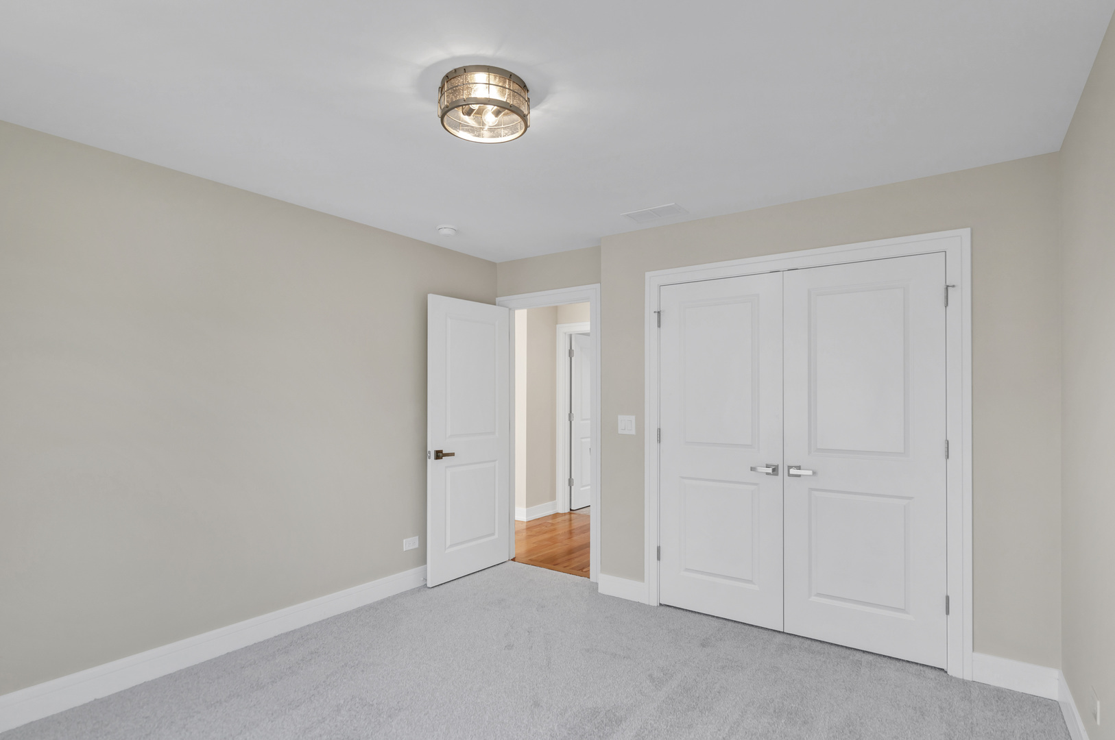 16546 Pear Avenue, Orland Park, IL 60462