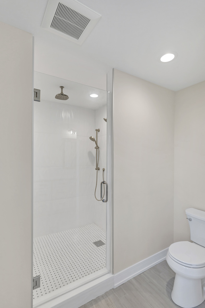 16546 Pear Avenue, Orland Park, IL 60462