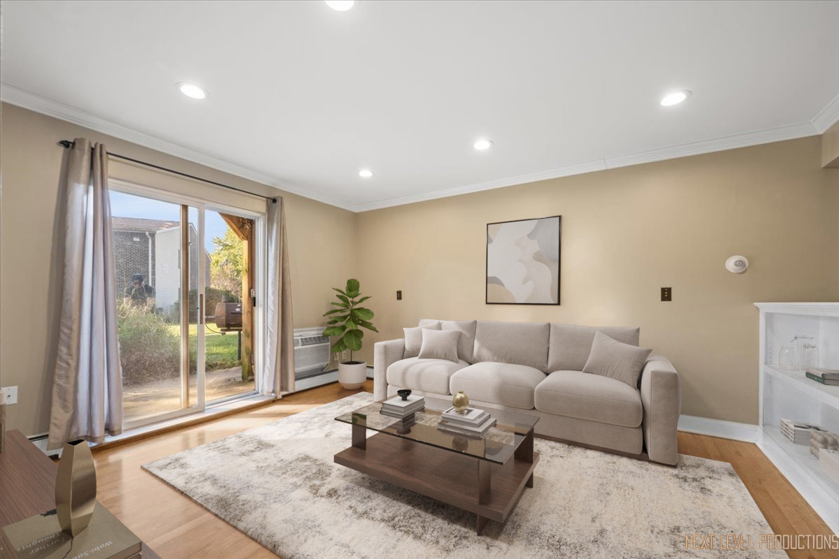 2100 Light Road #109, Oswego, IL 60543