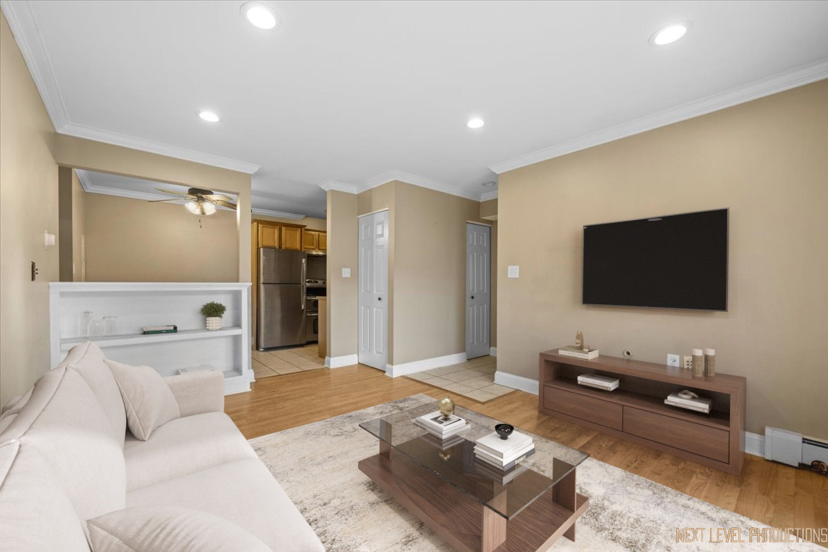 2100 Light Road #109, Oswego, IL 60543