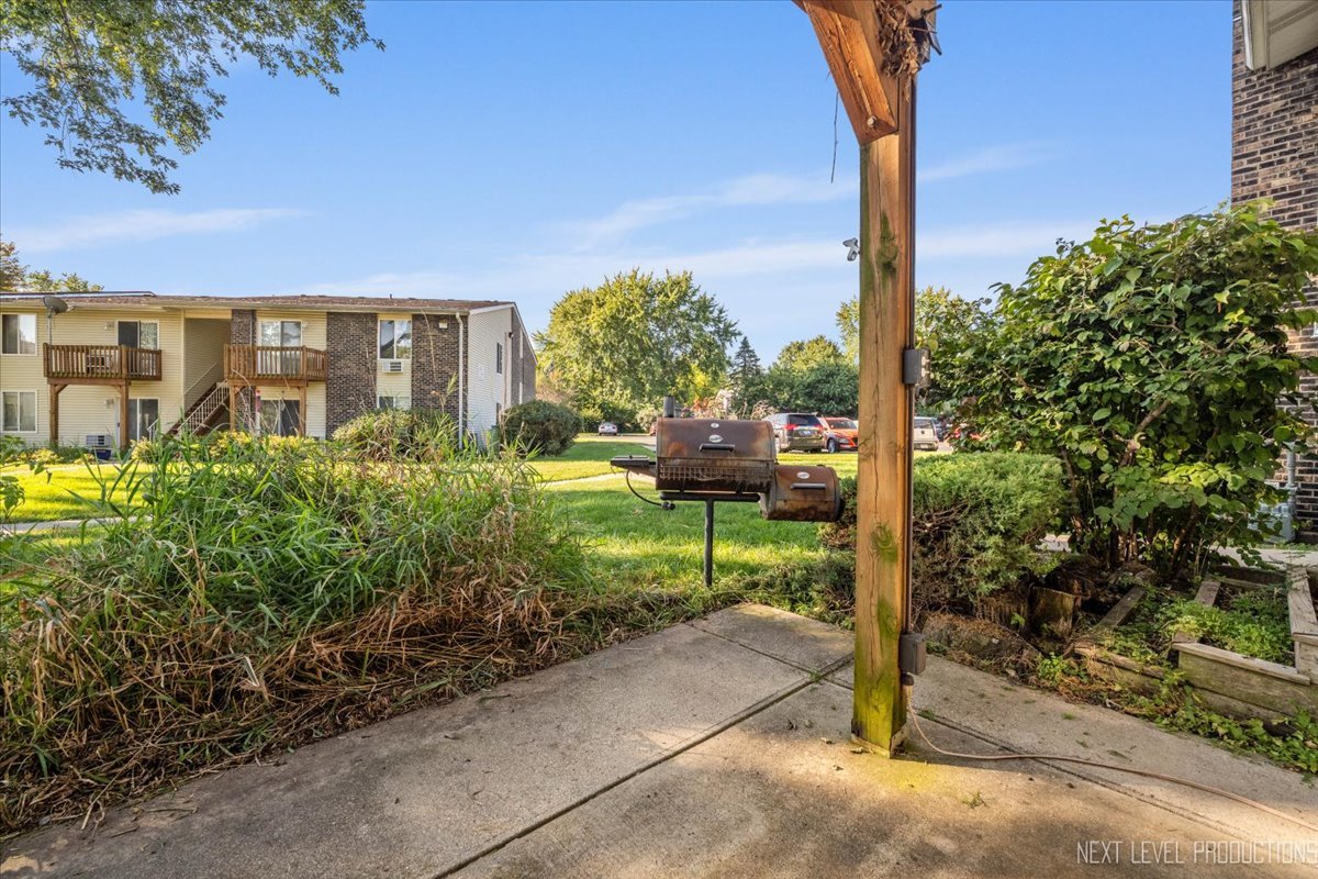 2100 Light Road #109, Oswego, IL 60543