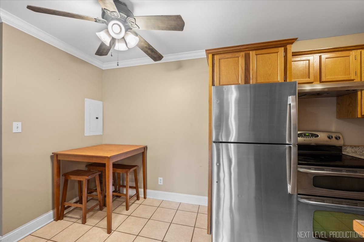 2100 Light Road #109, Oswego, IL 60543