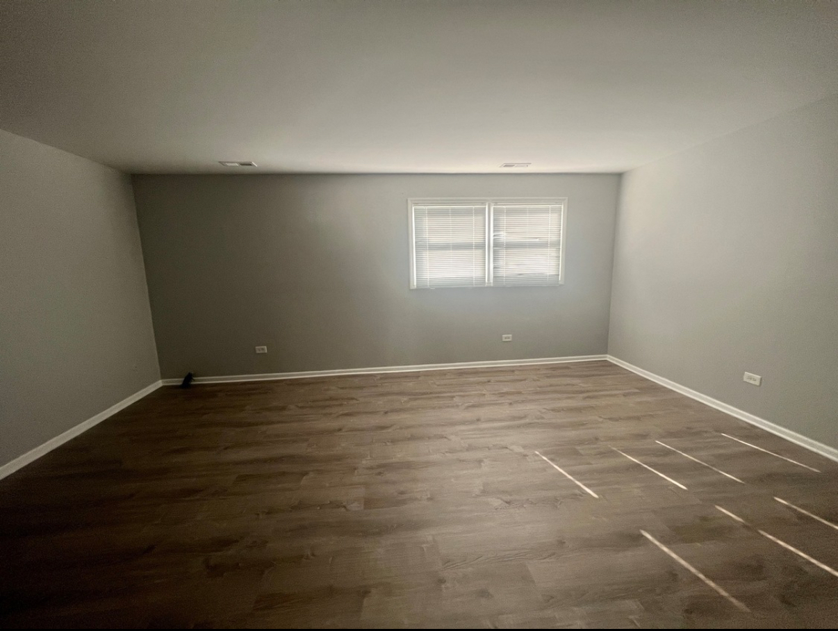 11760 S Ridgeland Avenue #2D, Worth, IL 60482
