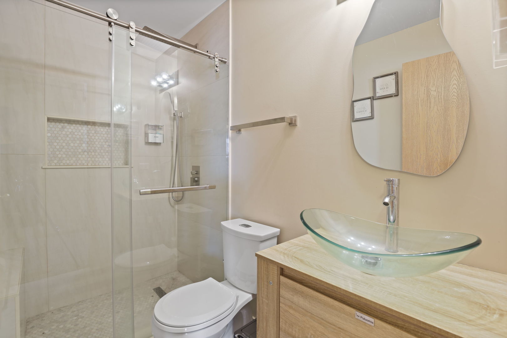 4016 Bluestem Circle, Zion, IL 60099