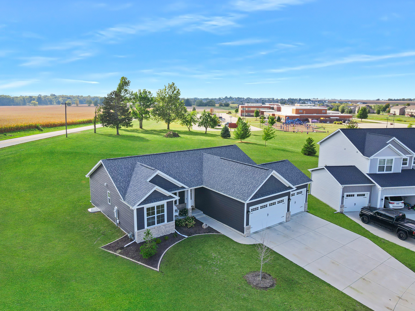 1511 Lincoln Park Drive, Bloomington, IL 61705