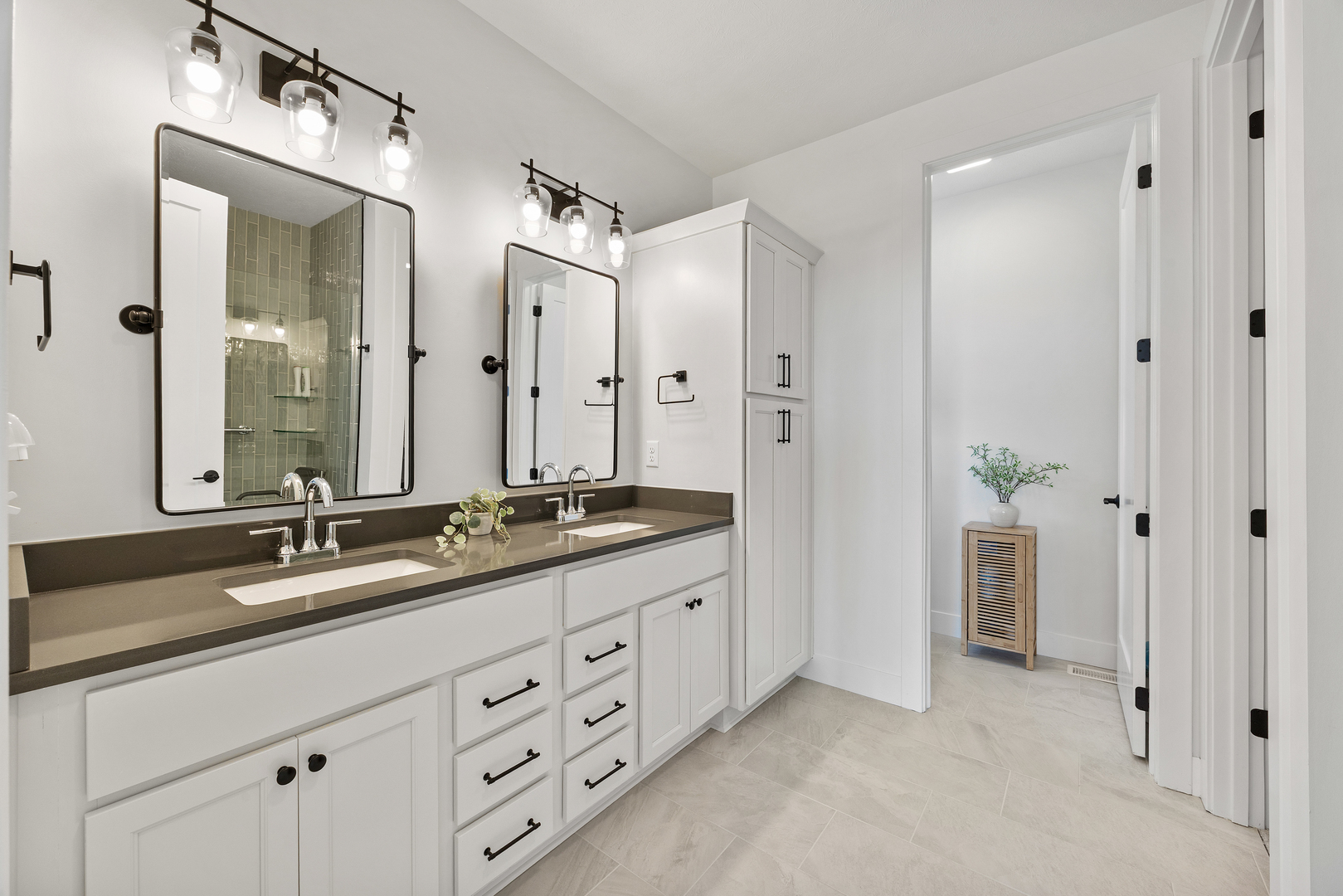 1511 Lincoln Park Drive, Bloomington, IL 61705