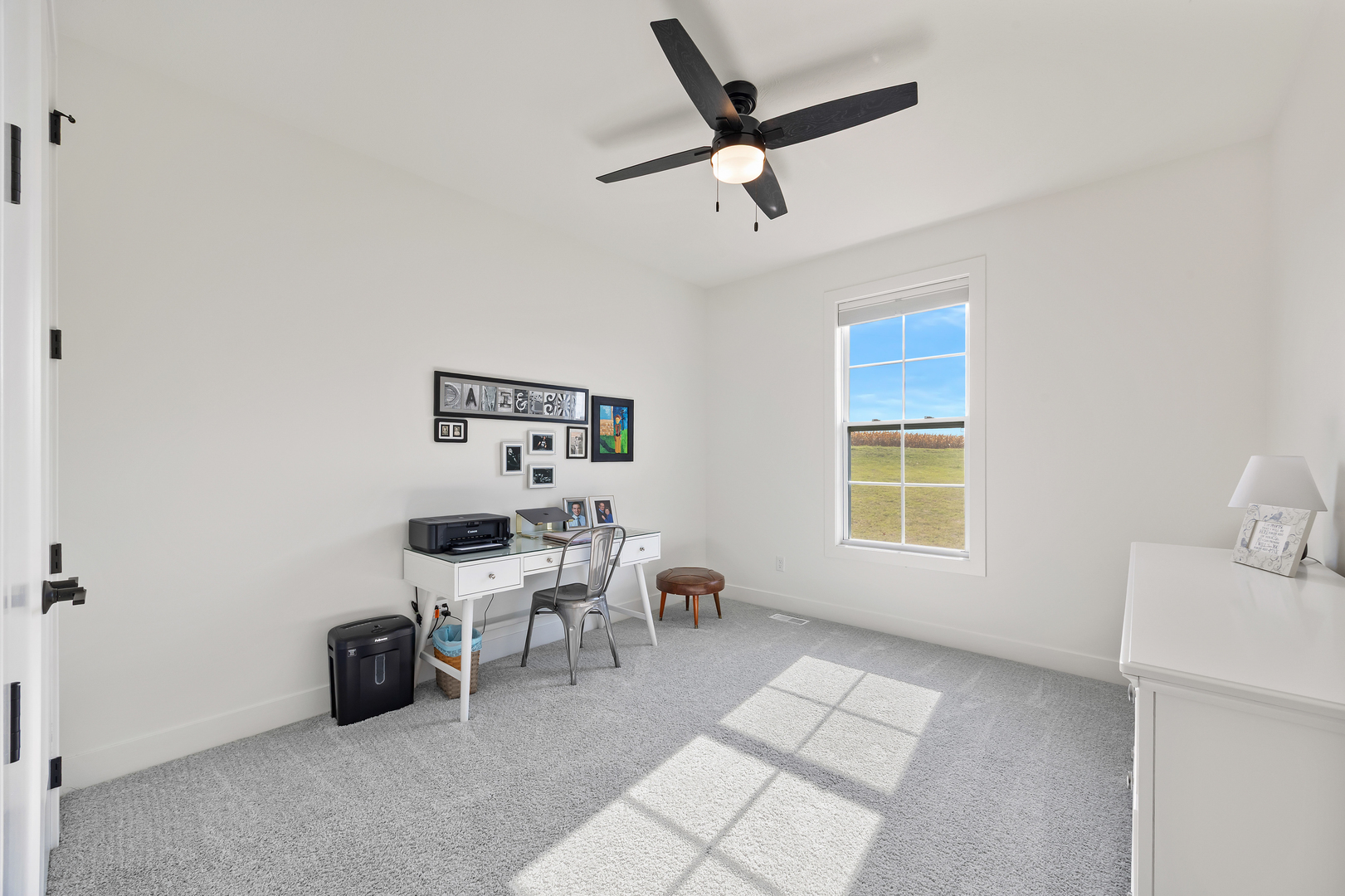 1511 Lincoln Park Drive, Bloomington, IL 61705