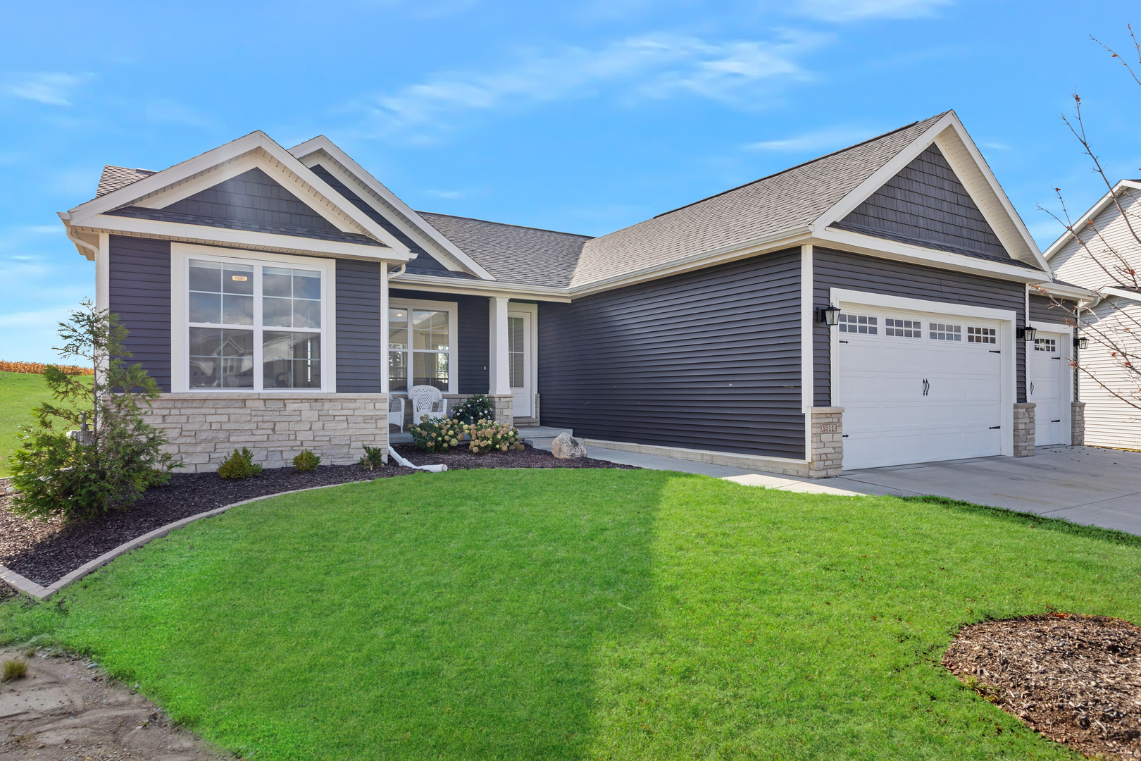 1511 Lincoln Park Drive, Bloomington, IL 61705