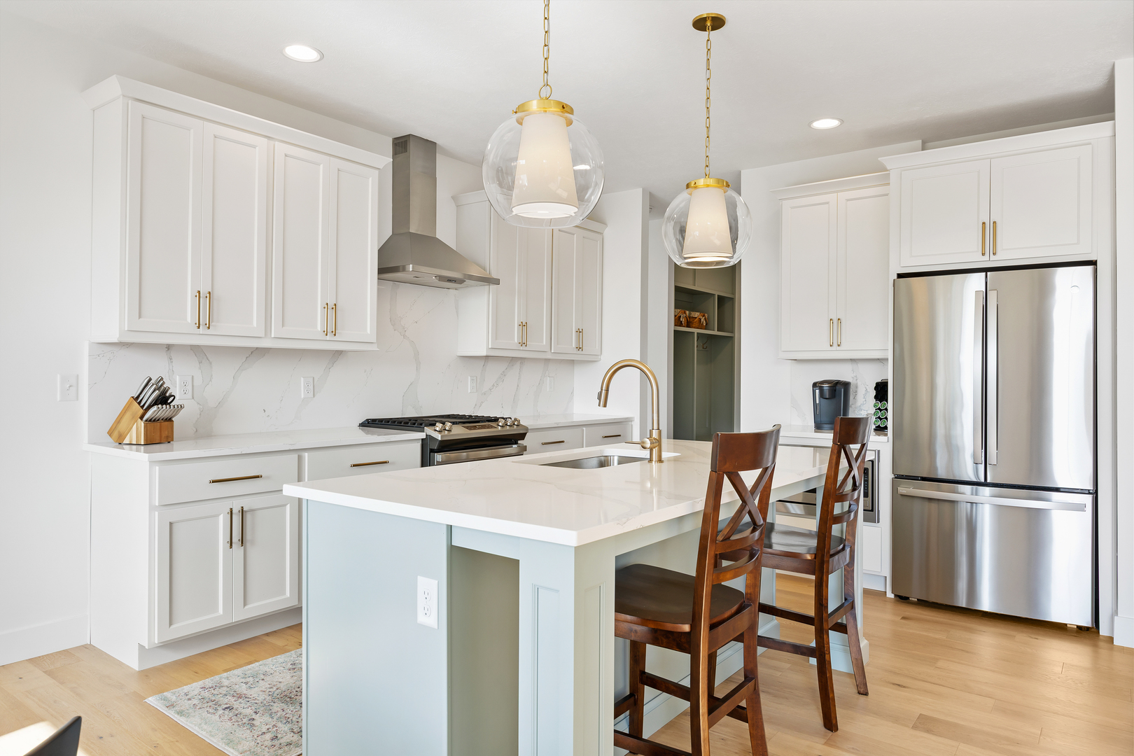 1511 Lincoln Park Drive, Bloomington, IL 61705