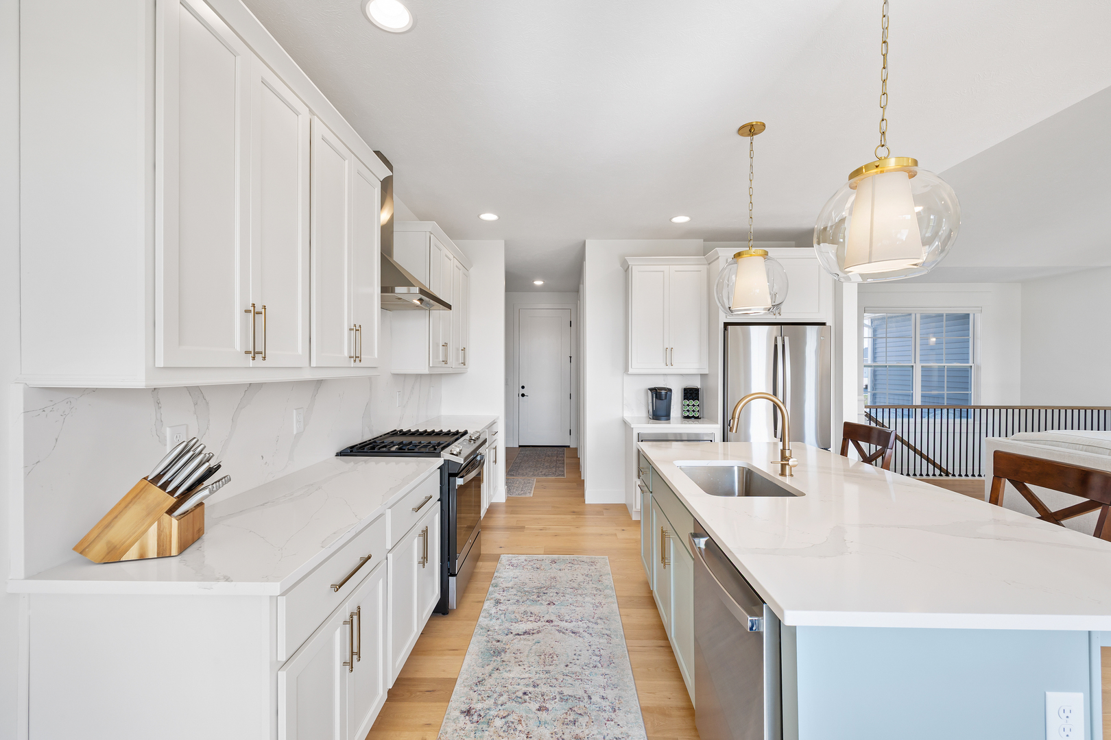 1511 Lincoln Park Drive, Bloomington, IL 61705