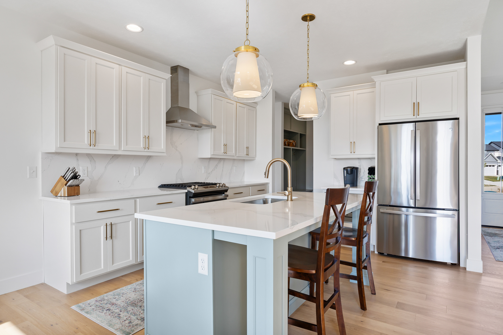 1511 Lincoln Park Drive, Bloomington, IL 61705