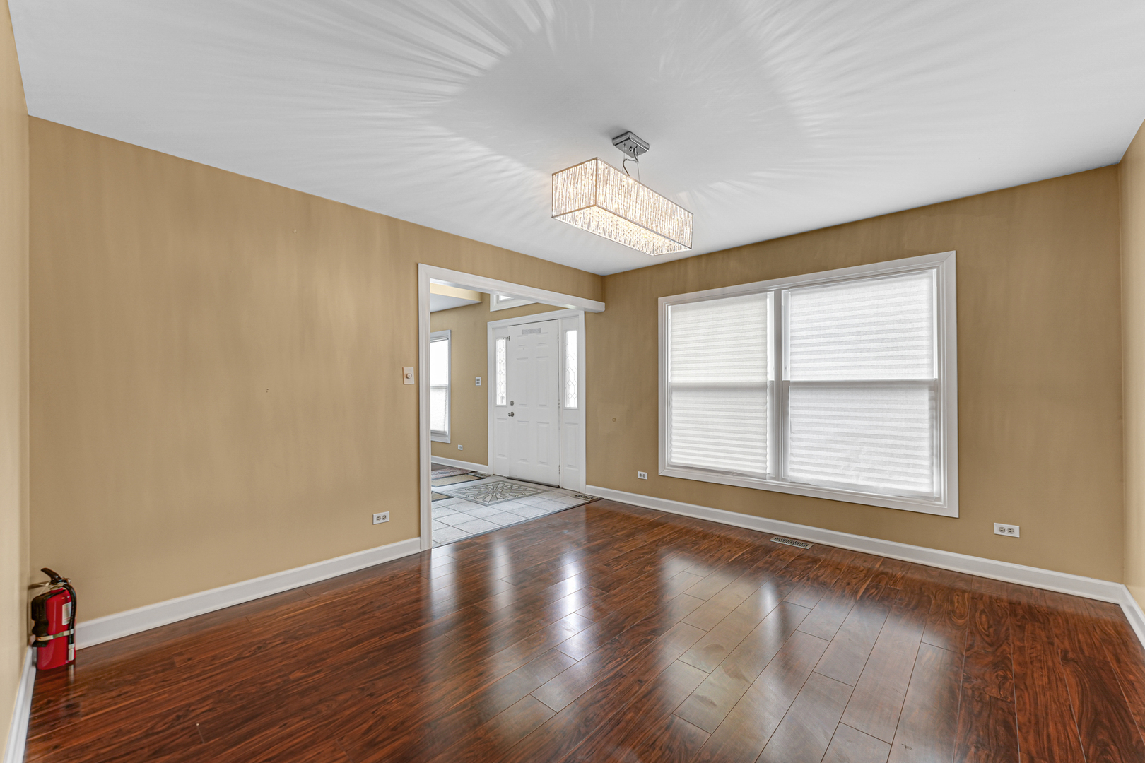 17739 Peacock Lane, Tinley Park, IL 60487