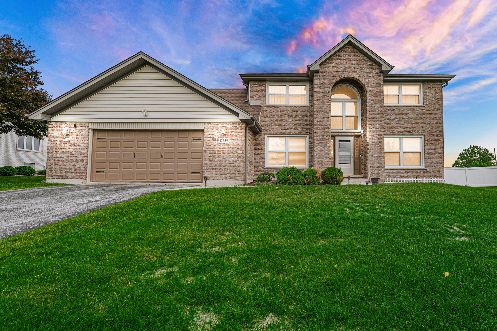 17739 Peacock Lane, Tinley Park, IL 60487