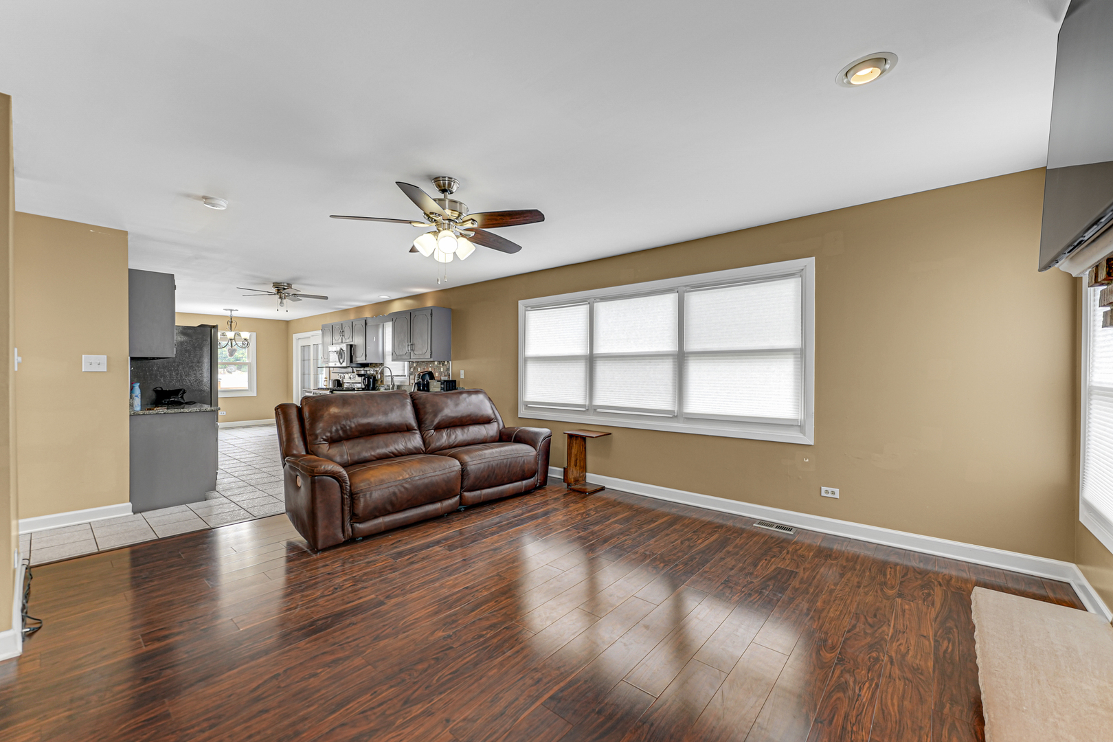 17739 Peacock Lane, Tinley Park, IL 60487