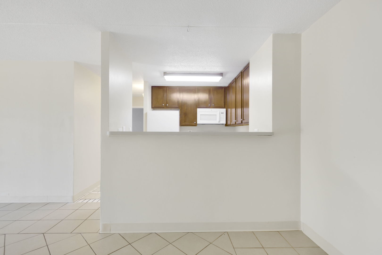 5600 ASTOR Lane #103, Rolling Meadows, IL 60008