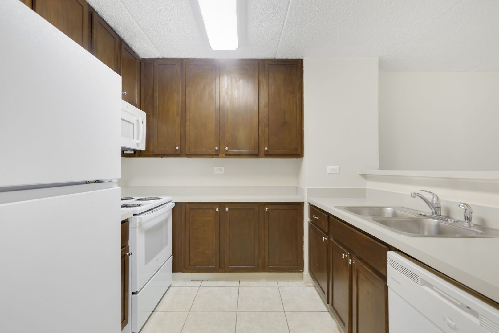 5600 ASTOR Lane #103, Rolling Meadows, IL 60008