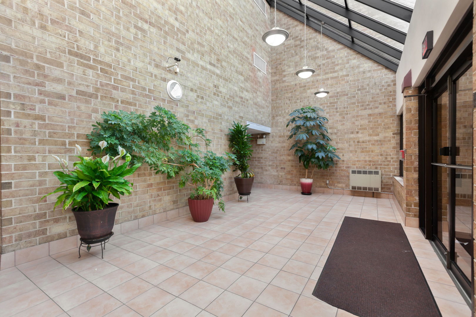 5600 ASTOR Lane #103, Rolling Meadows, IL 60008