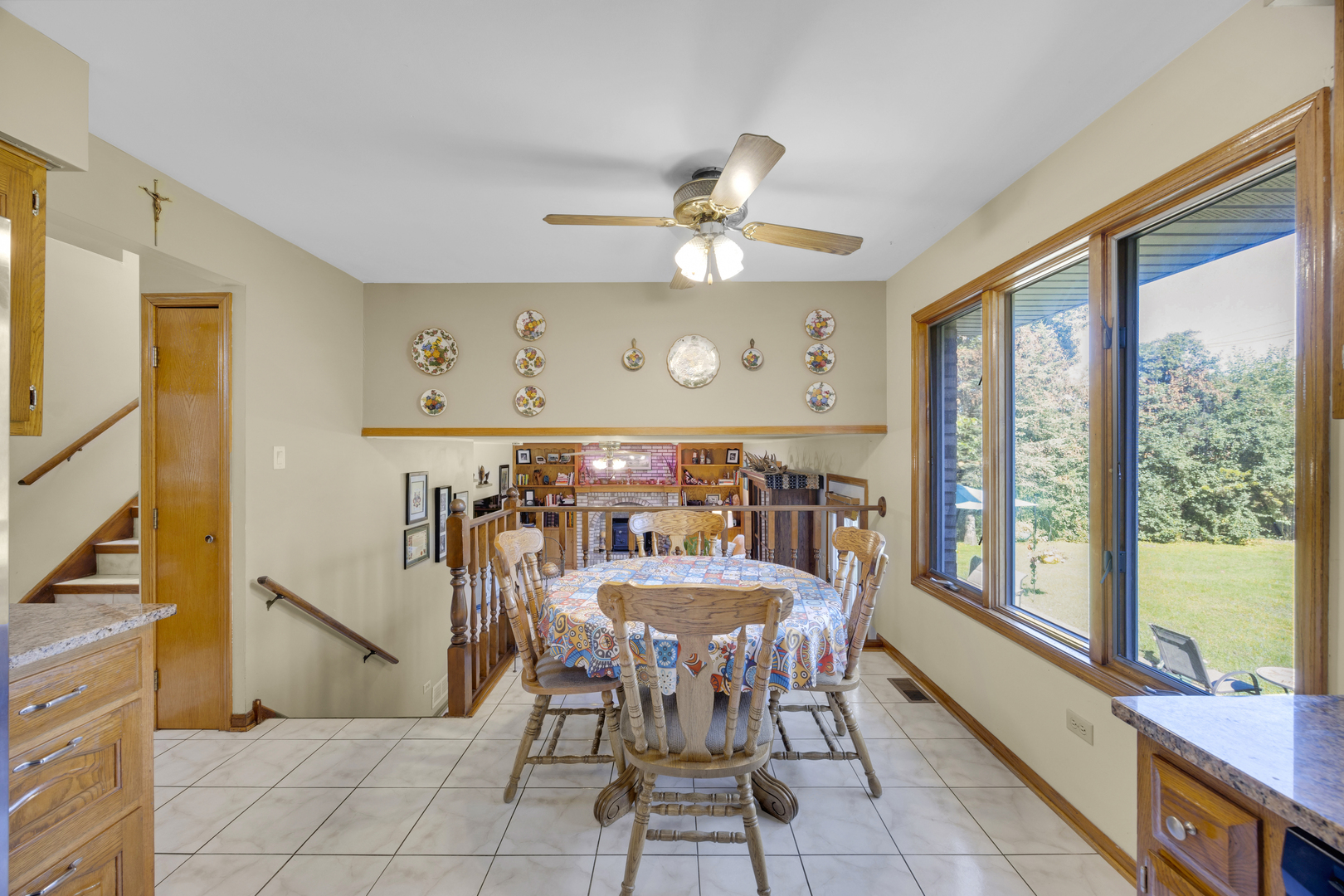 7810 W 102nd Street, Palos Hills, IL 60465