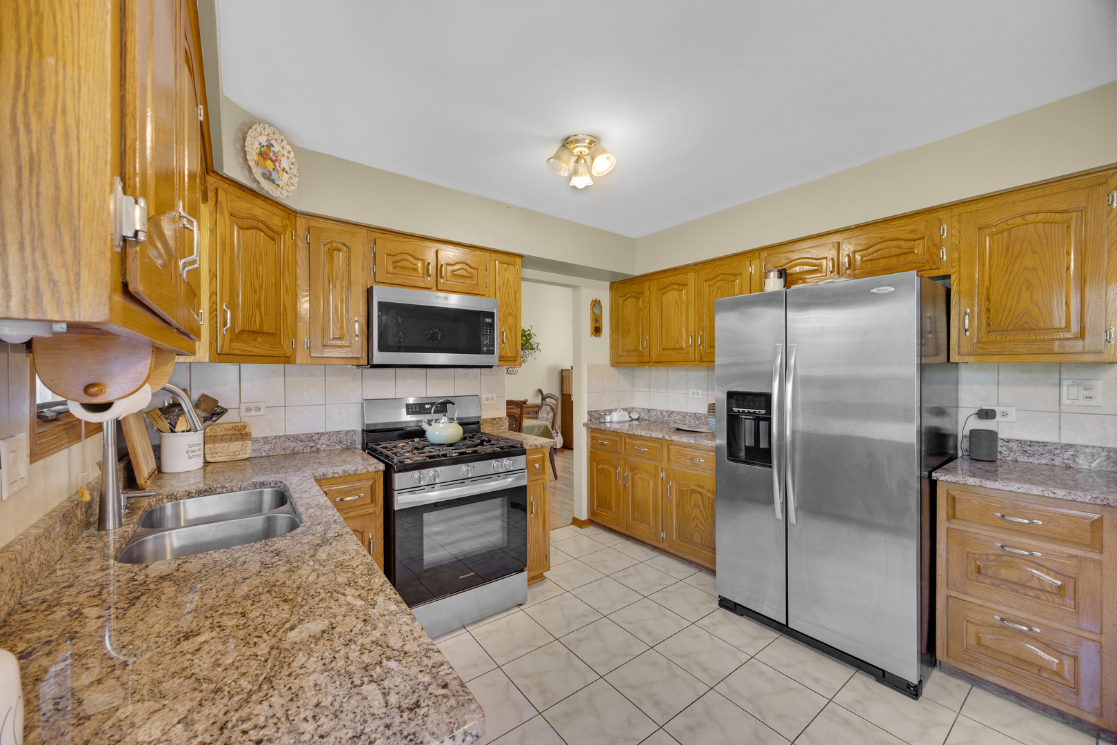 7810 W 102nd Street, Palos Hills, IL 60465