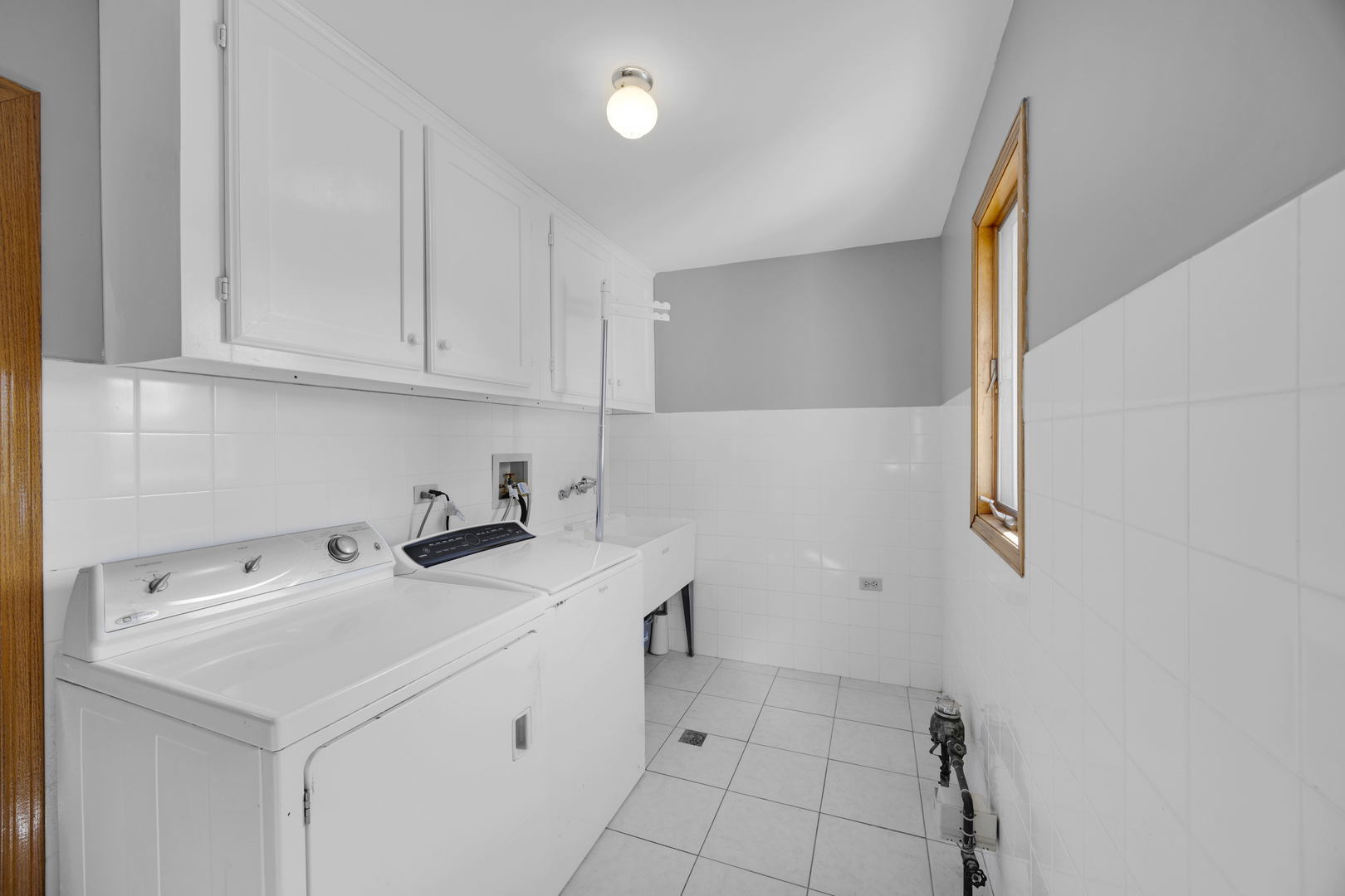 7810 W 102nd Street, Palos Hills, IL 60465