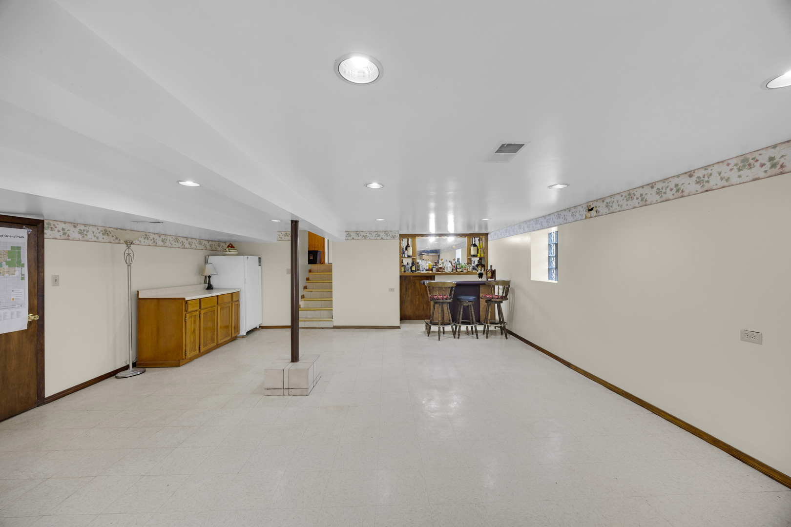 7810 W 102nd Street, Palos Hills, IL 60465