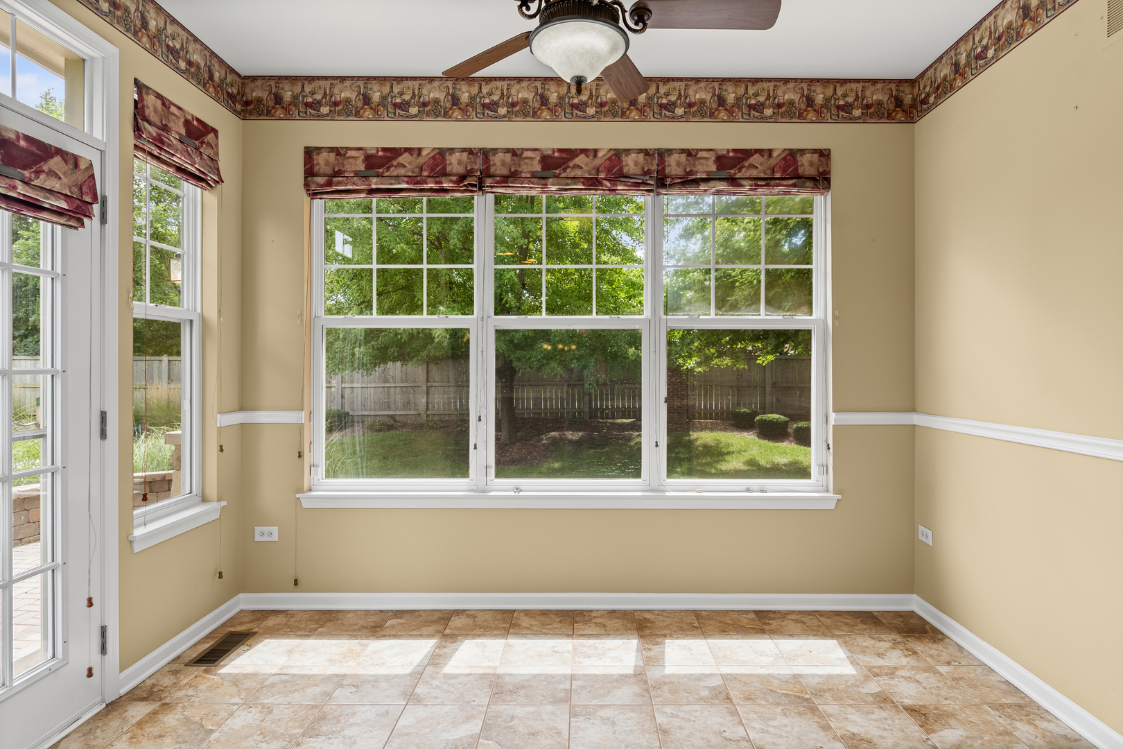 2905 Normandy Circle, Naperville, IL 60564