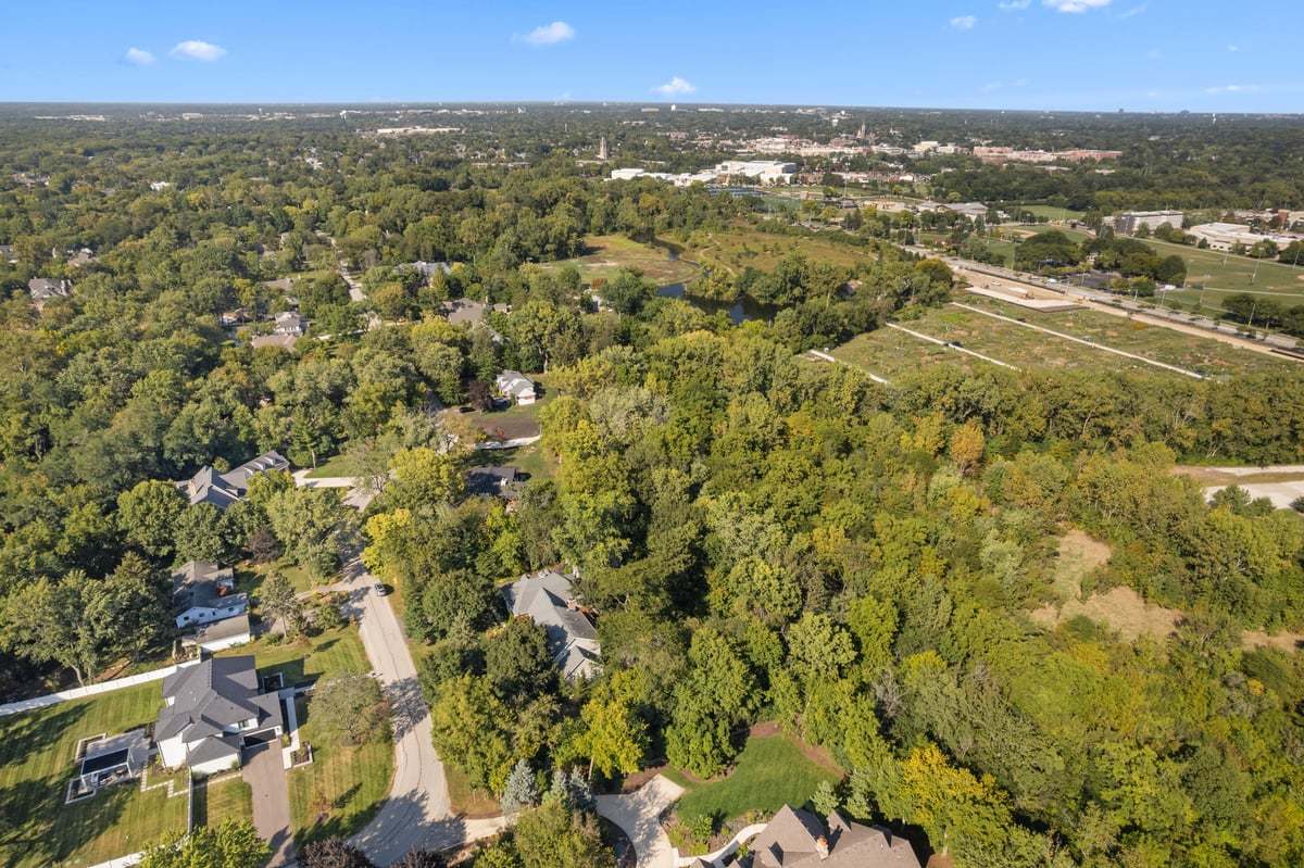 7s561 Green Acres Drive, Naperville, IL 60540