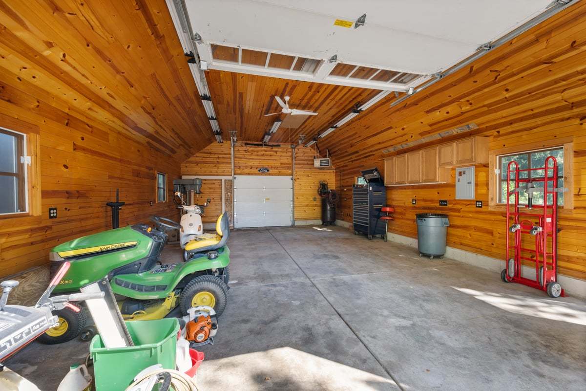 7s561 Green Acres Drive, Naperville, IL 60540
