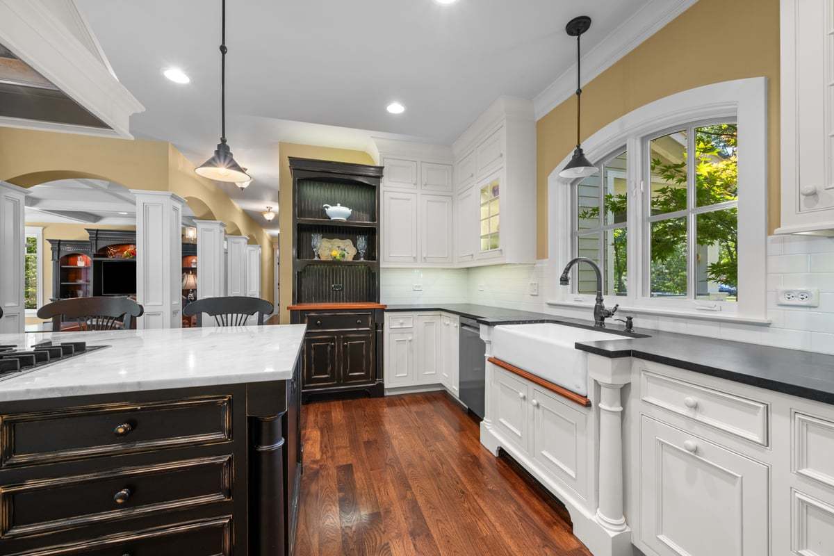 7s561 Green Acres Drive, Naperville, IL 60540