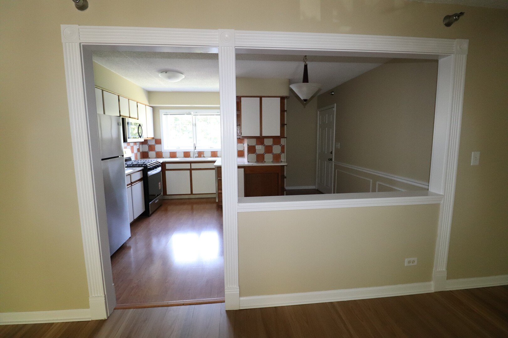 112 Day Street #204, Bloomingdale, IL 60108
