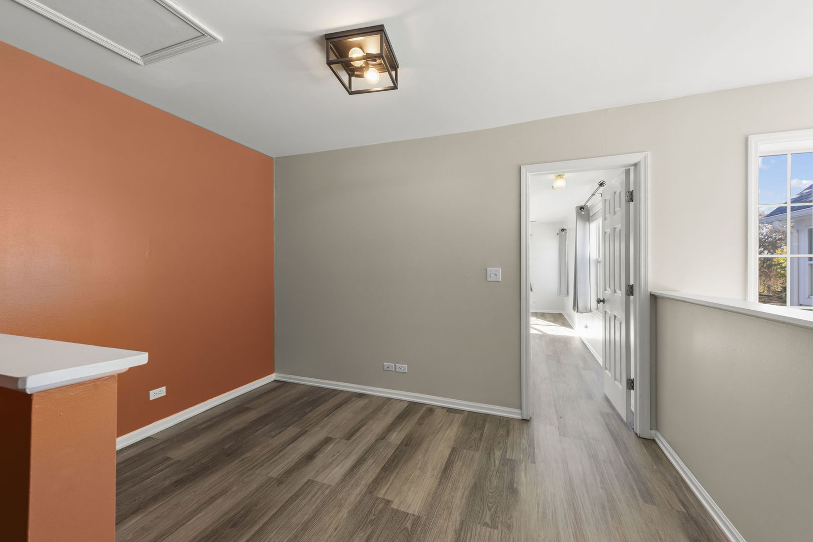 2911 Dearborn Court, Naperville, IL 60563