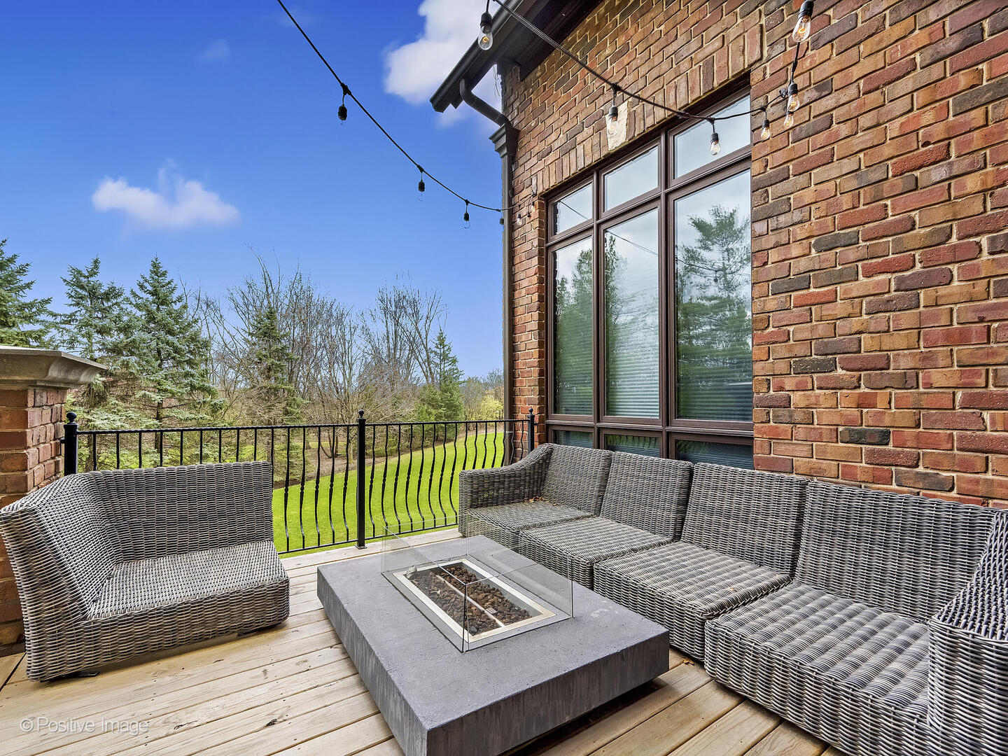 6655 Lee Court, Burr Ridge, IL 60527