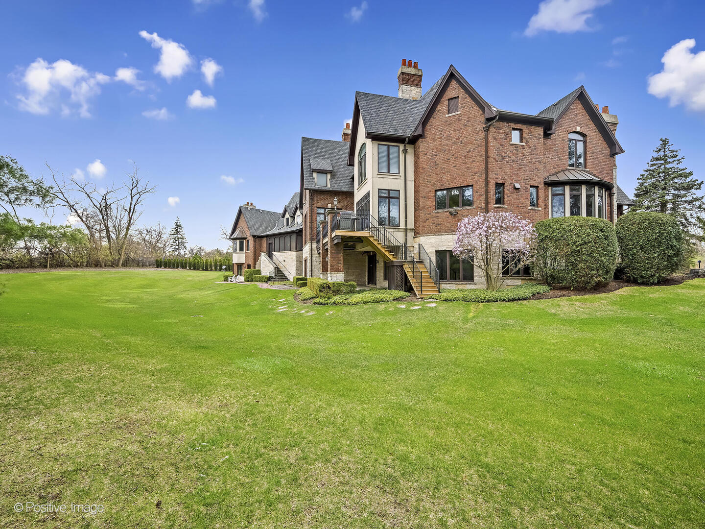 6655 Lee Court, Burr Ridge, IL 60527