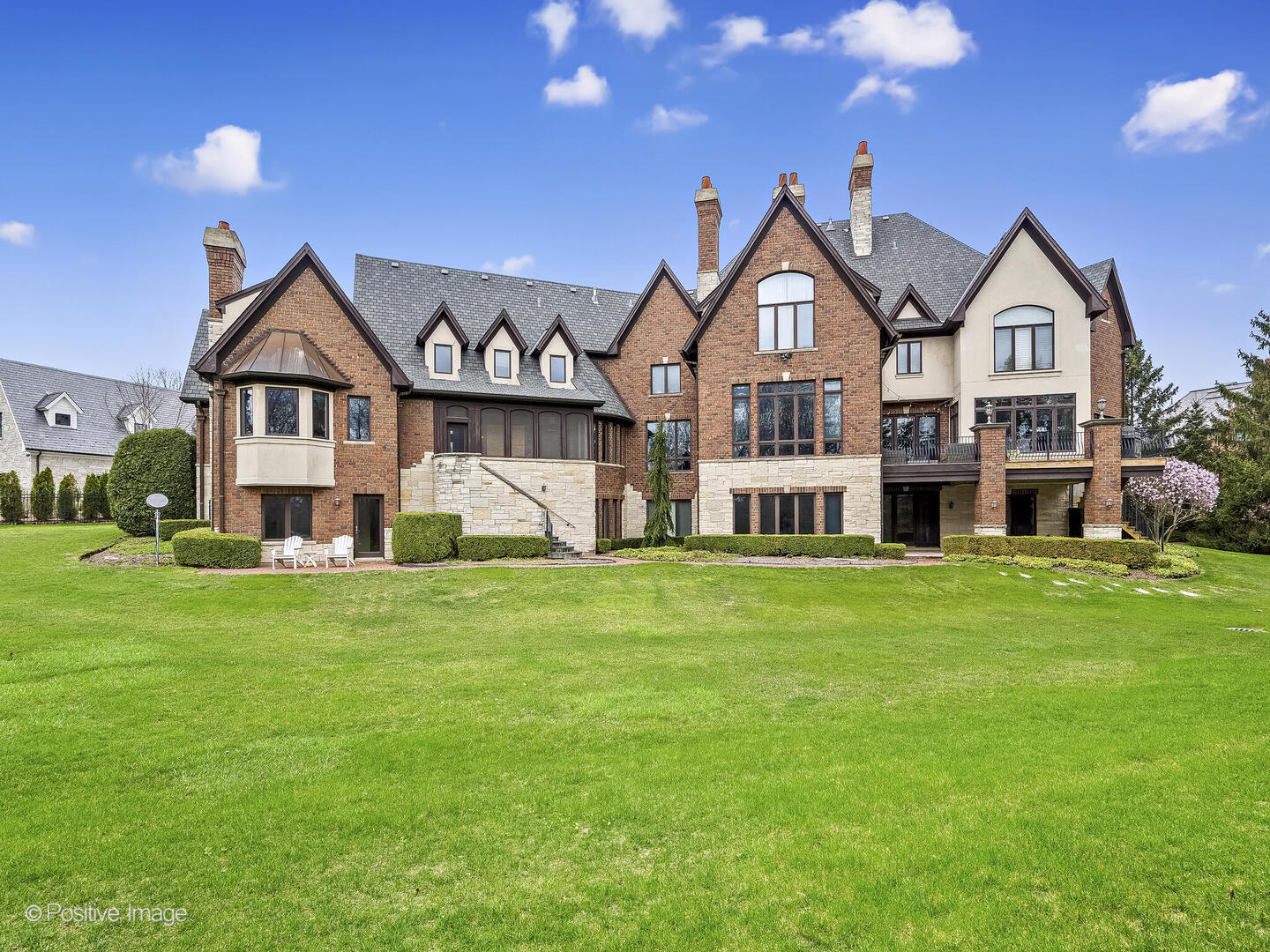 6655 Lee Court, Burr Ridge, IL 60527