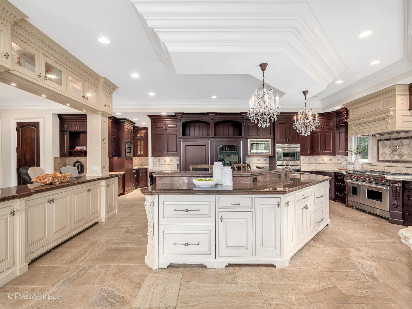 6655 Lee Court, Burr Ridge, IL 60527