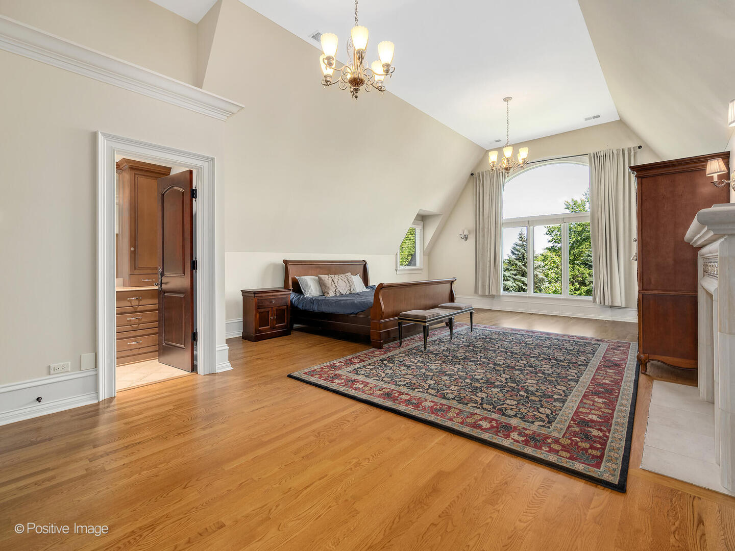 6655 Lee Court, Burr Ridge, IL 60527