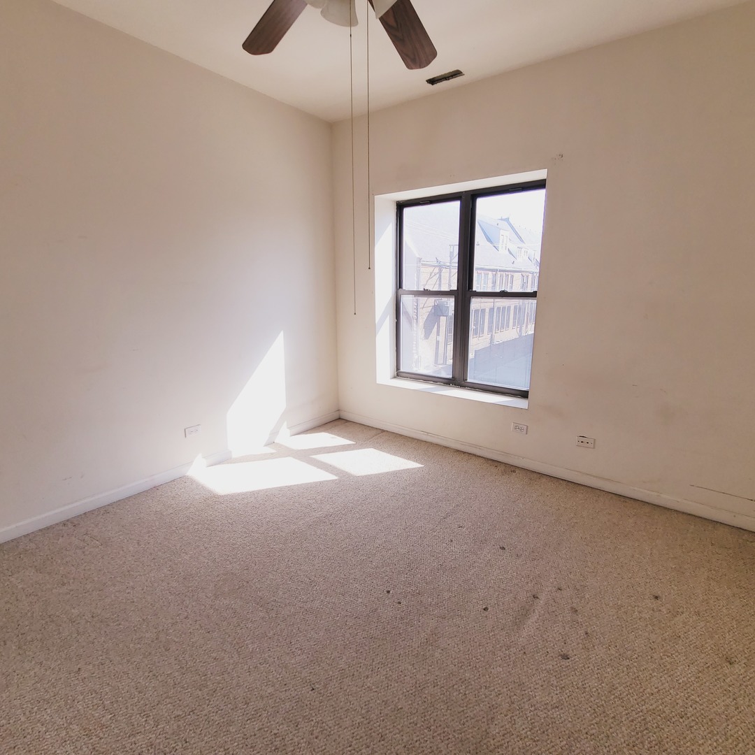 346 E 41st Street #2, Chicago, IL 60653